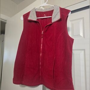 Women's Red Fleece Vest -LG.